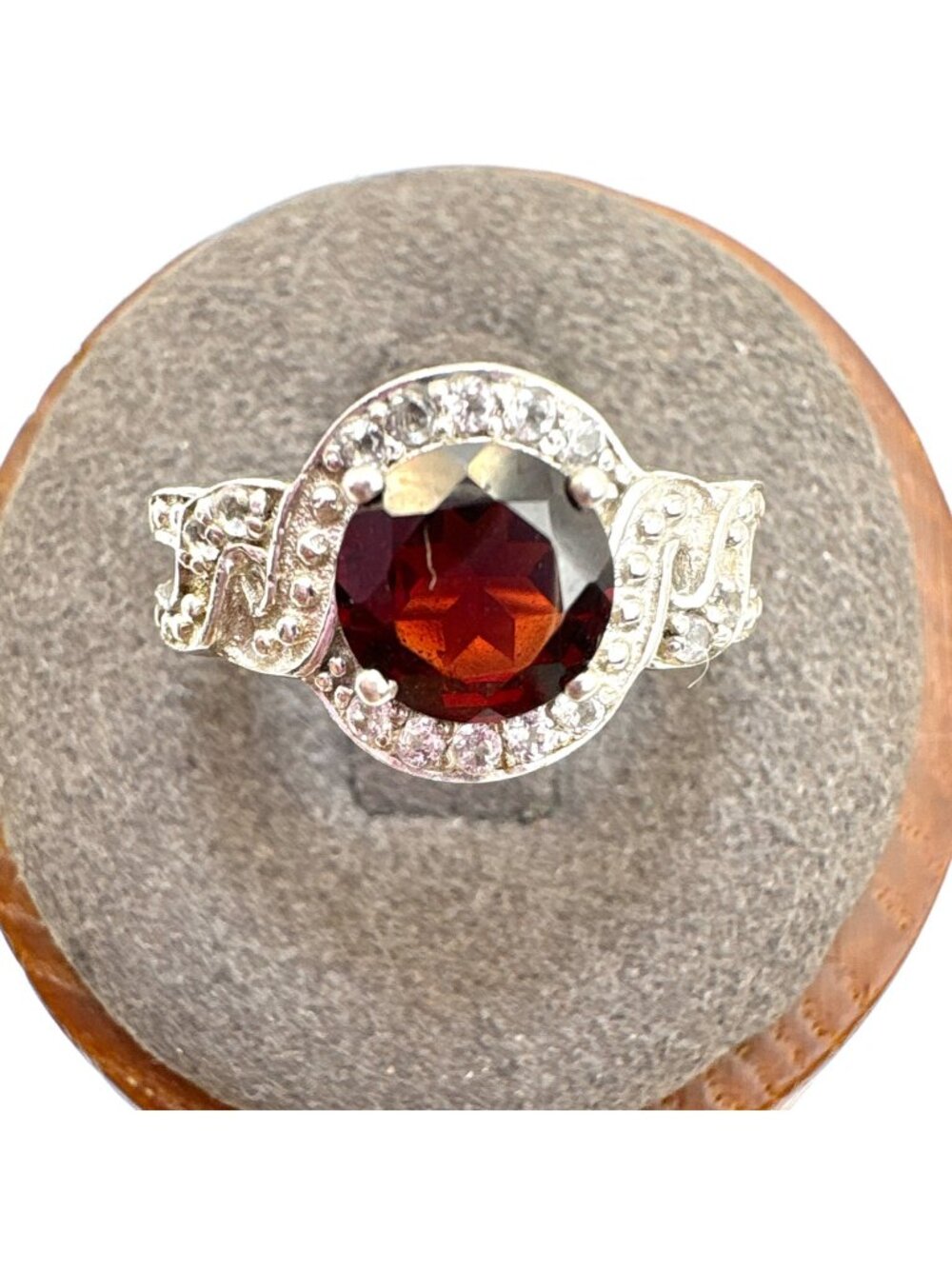 Garnet Prong Set Beaded Band Halo Design Ring Vintage Sterling Silver 925 Size 5
